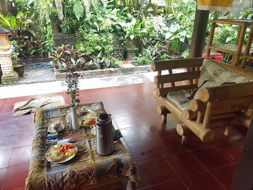 1Bd Guest House In Family Compound1, 15 Minute Walk To Yoga Barn Ubud Zewnętrze zdjęcie